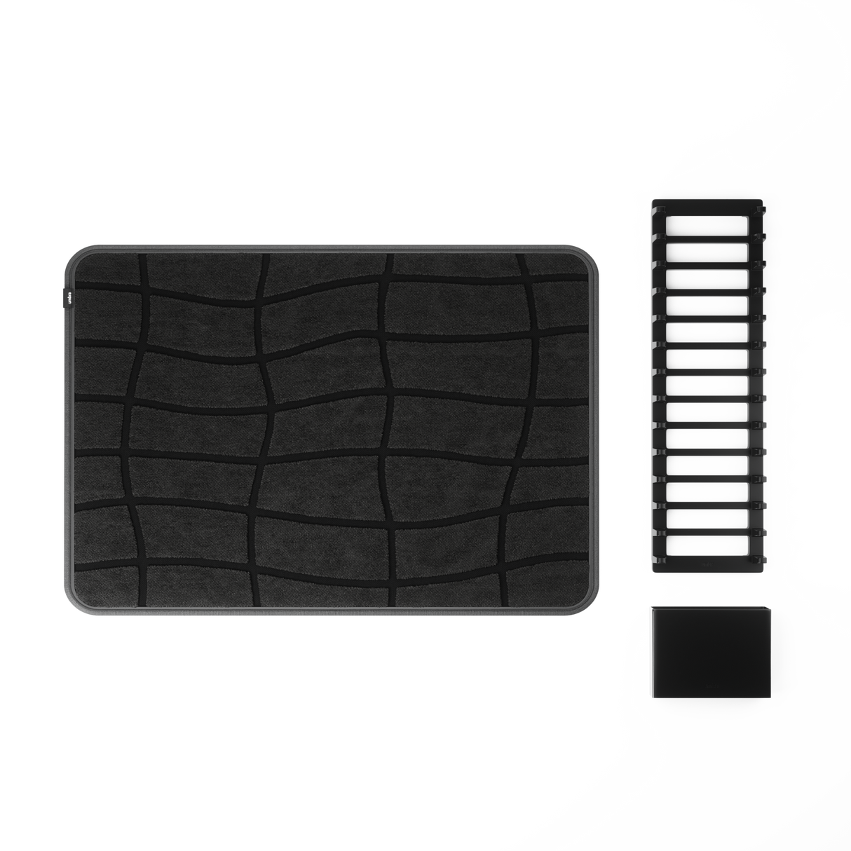 | color: Black