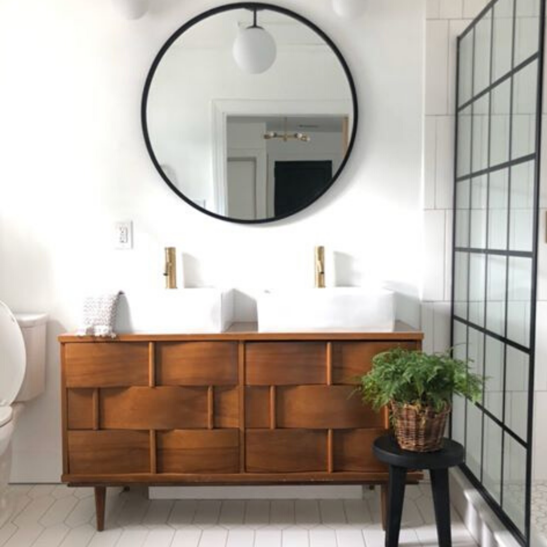 Bathroom Renos ft. the Hub Mirror – Umbra