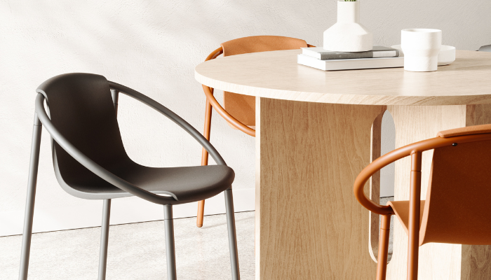 chairs & stools