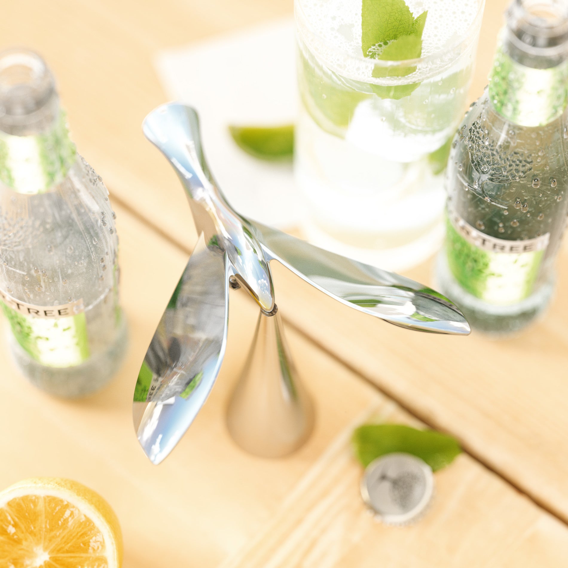 Tipsy Balancing Bottle Opener | The Ultimate Hostess Gift – Umbra