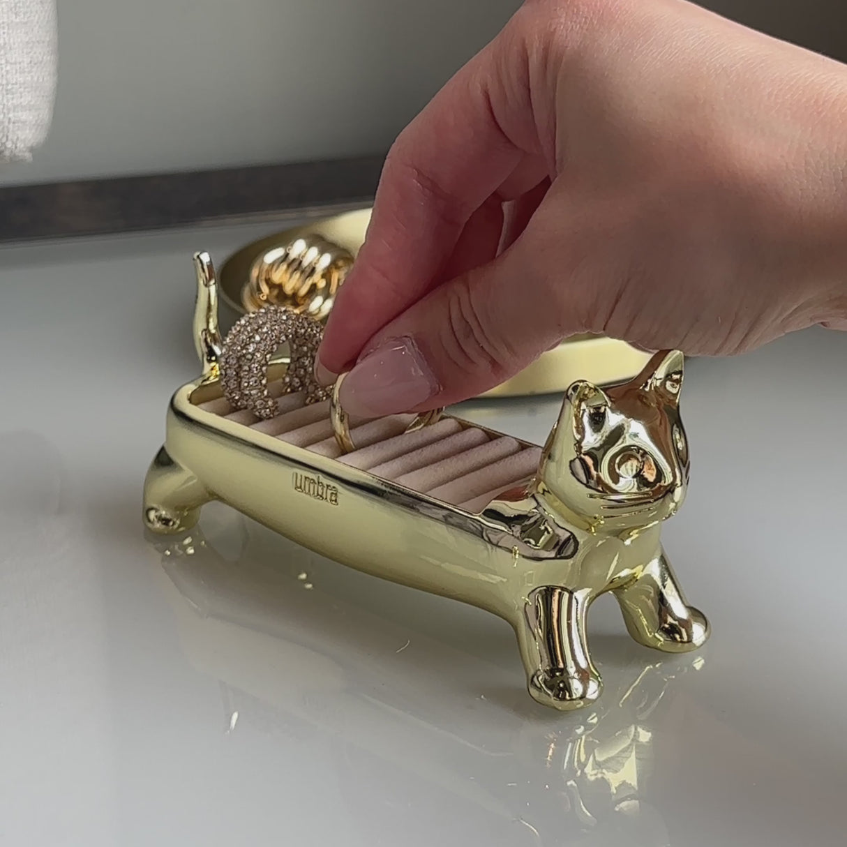 Ring Holders | color: Chrome