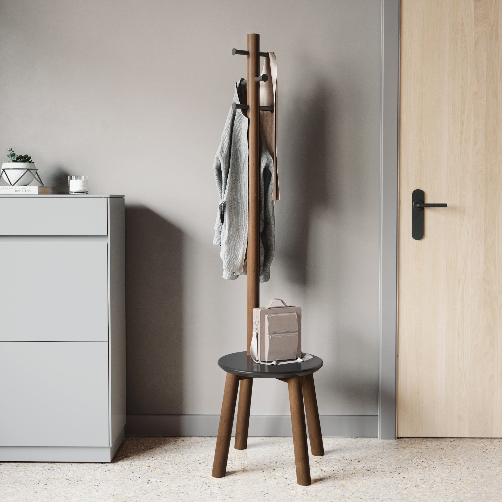 Umbra Pillar Stool Coatrack アンブラ ピラー Pillar Stool & Coat Rack - The Ultimate Space Saver | Umbra