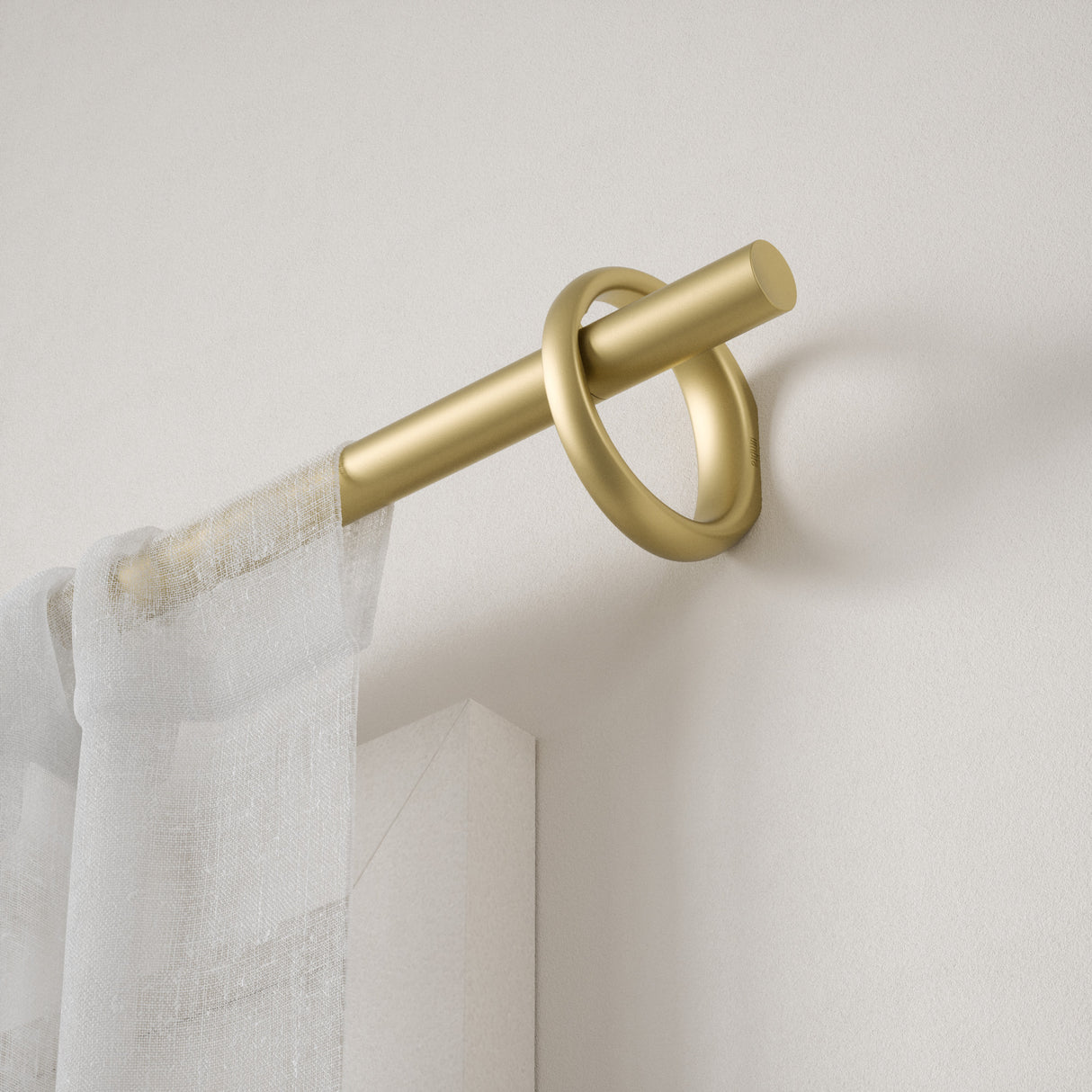 Single Curtain Rods | color: Gold | size: 42-120" (107-305 cm) | diameter: 1" (2.5 cm) | Hover